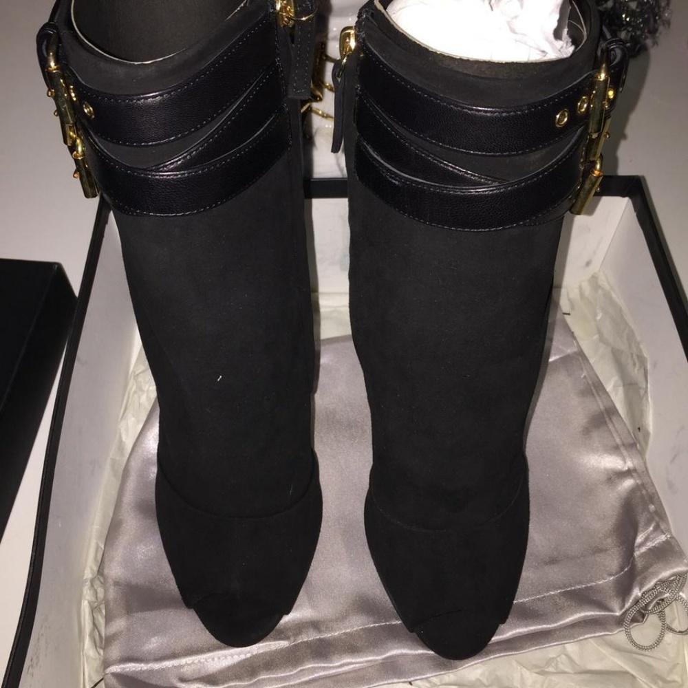 Giuseppe Zanotti New Black Suede Leather Buckle An